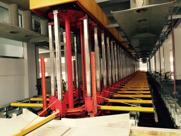 垂直升降電鍍自動生產(chǎn)線產(chǎn)品詳細展示