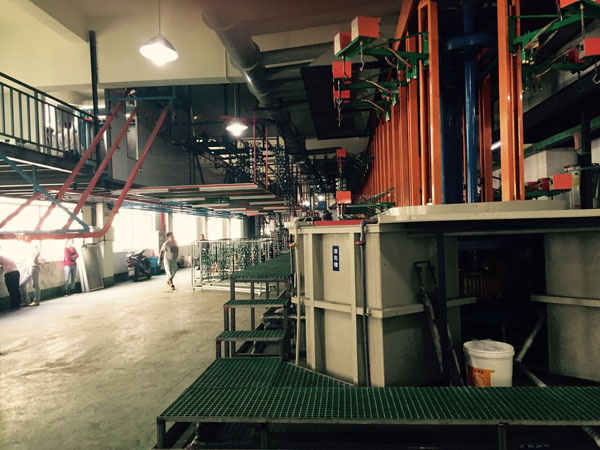 垂直升降電鍍自動生產(chǎn)線產(chǎn)品詳細展示